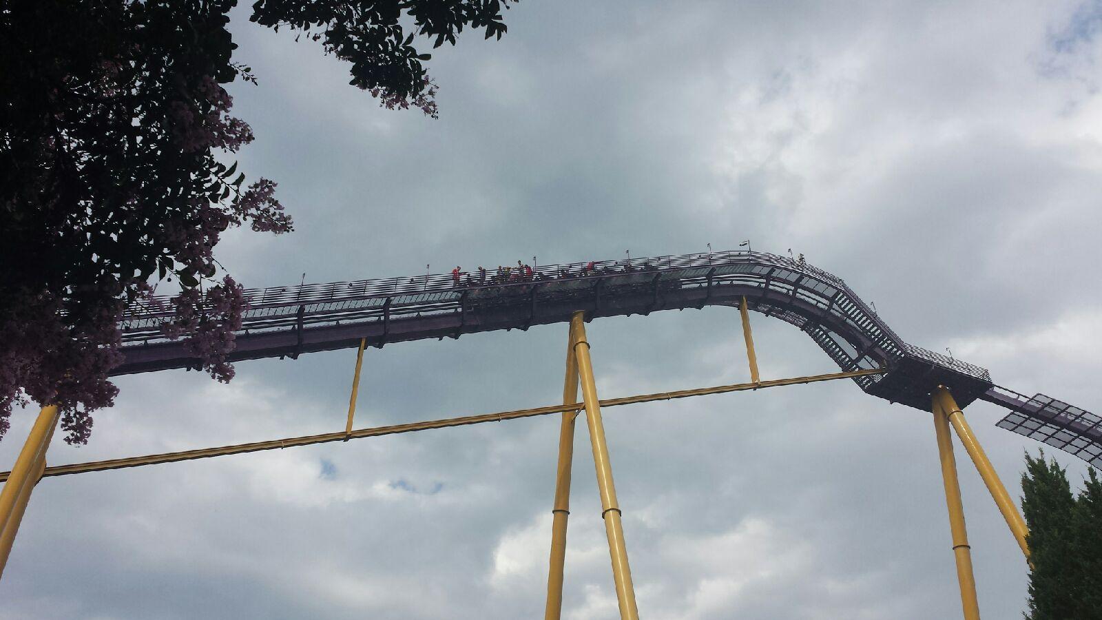 Busch Gardens Apollo S Chariot Roller Coaster Stuck 13newsnow Com