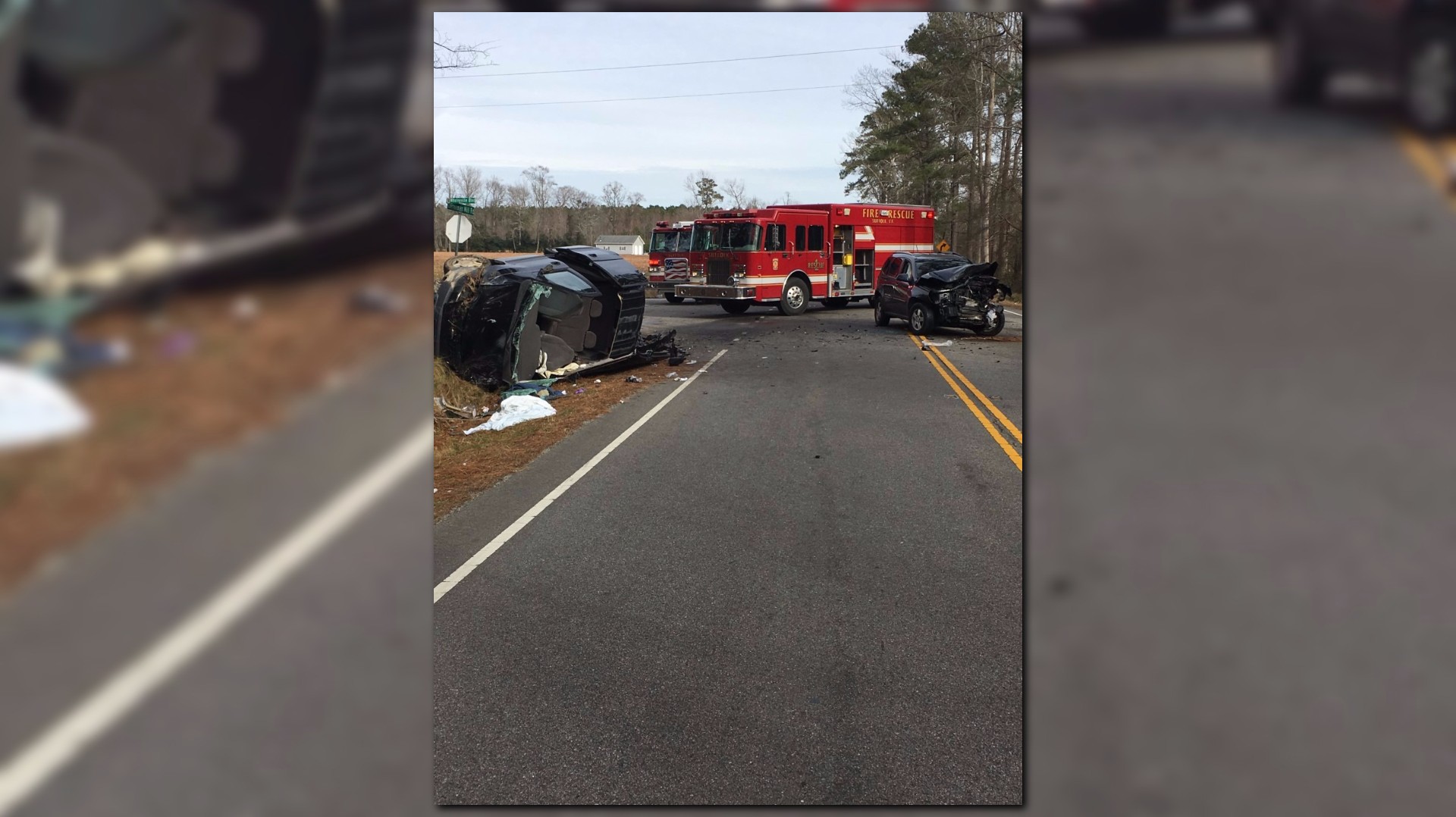 Multiple people airlifted to hospital following crash in Suffolk