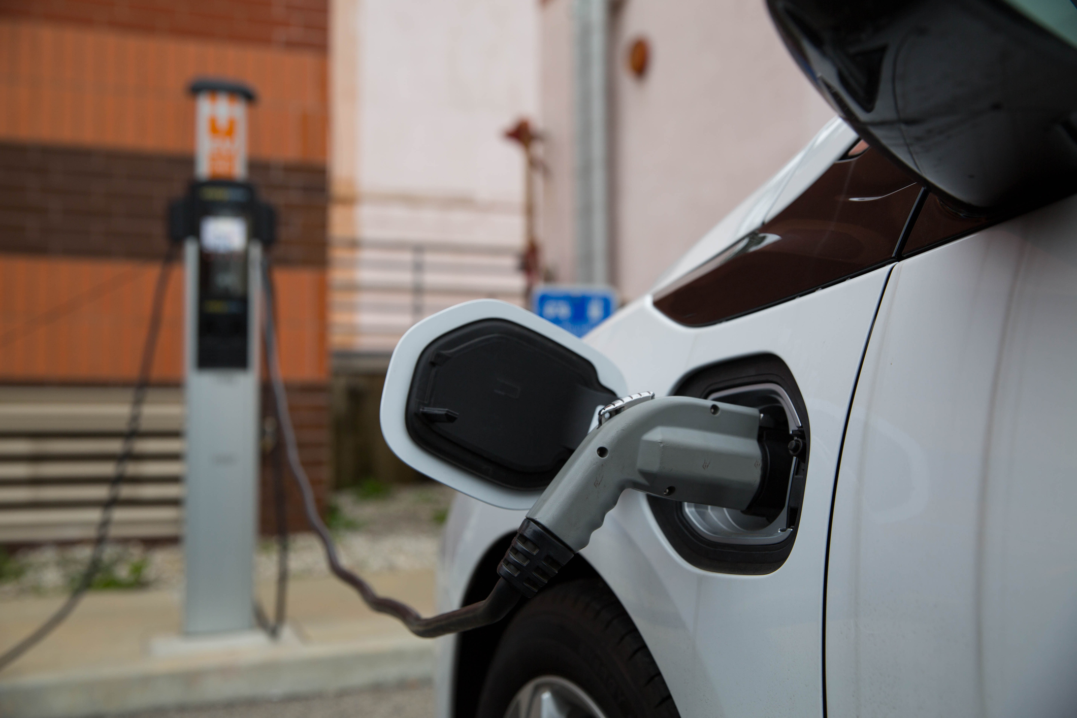 Donation stock options avec charge