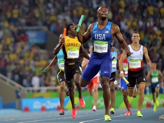 U.S. men reclaim the gold in 4x400 relay | 13newsnow.com